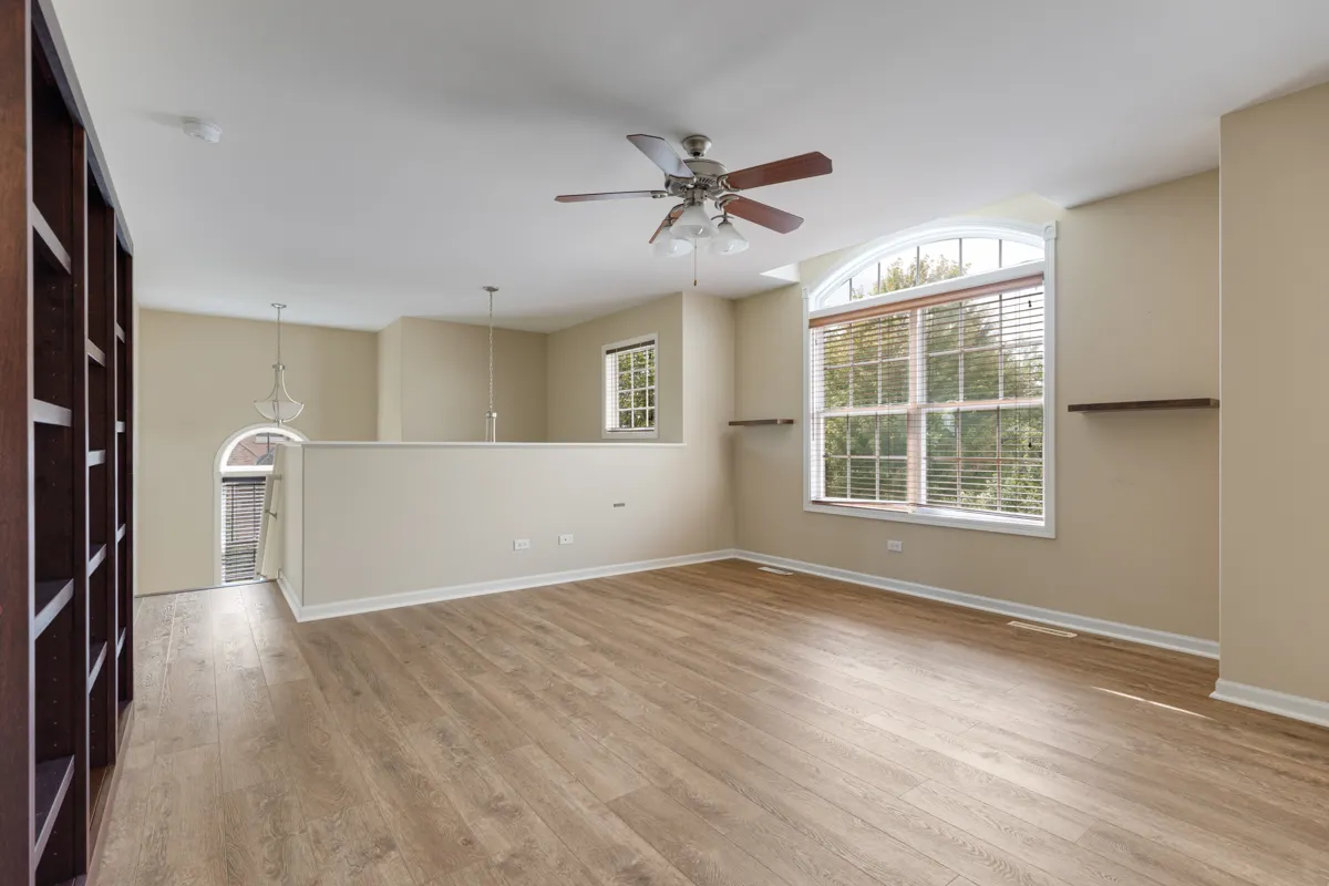 675 Hunters  Path IL