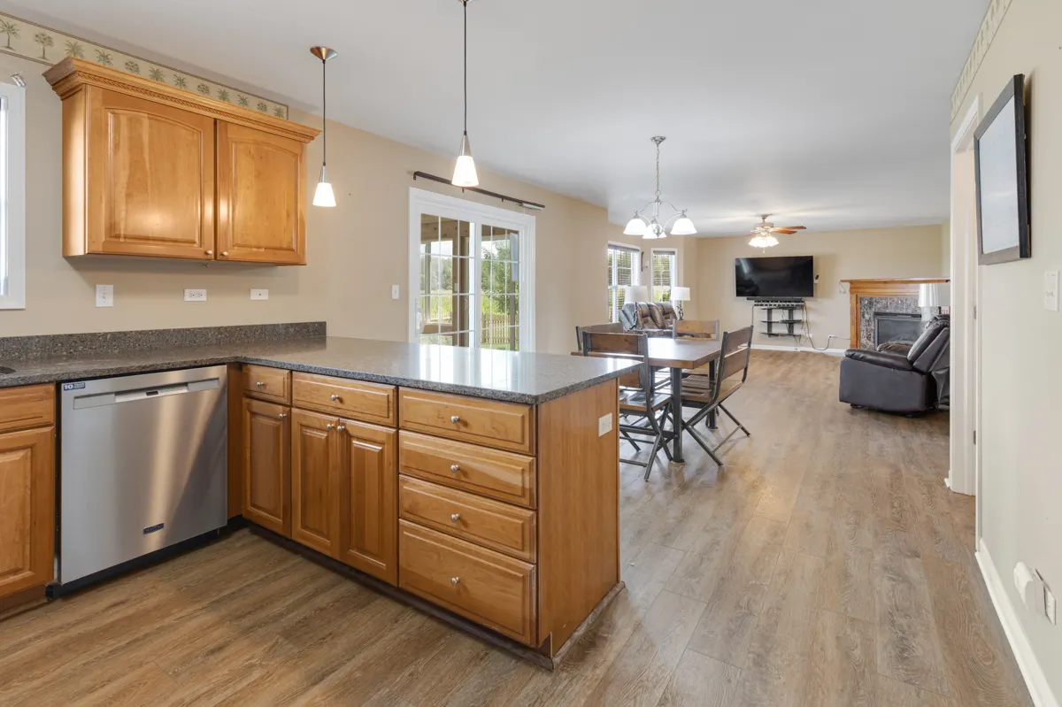 675 Hunters  Path IL