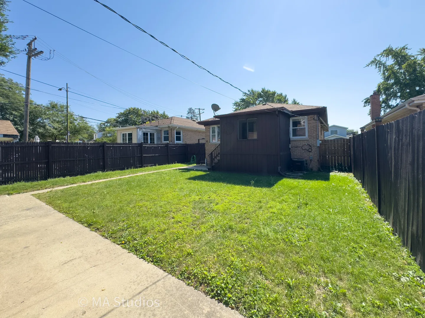 7204 W Myrtle Avenue IL