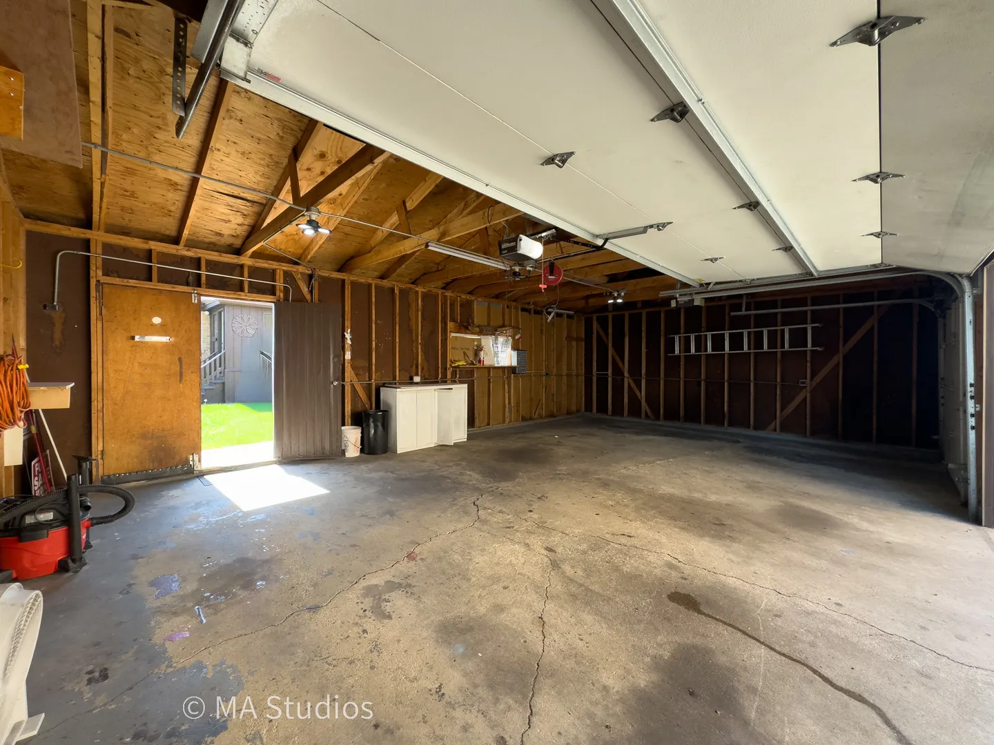 7204 W Myrtle Avenue IL