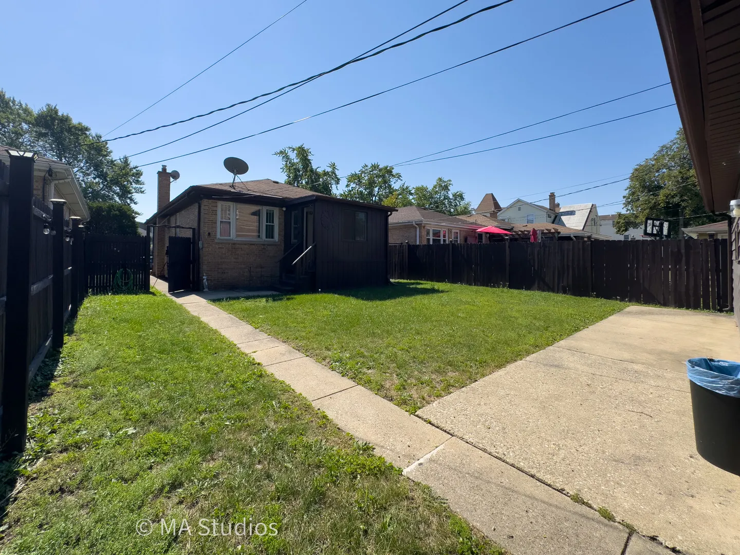 7204 W Myrtle Avenue IL