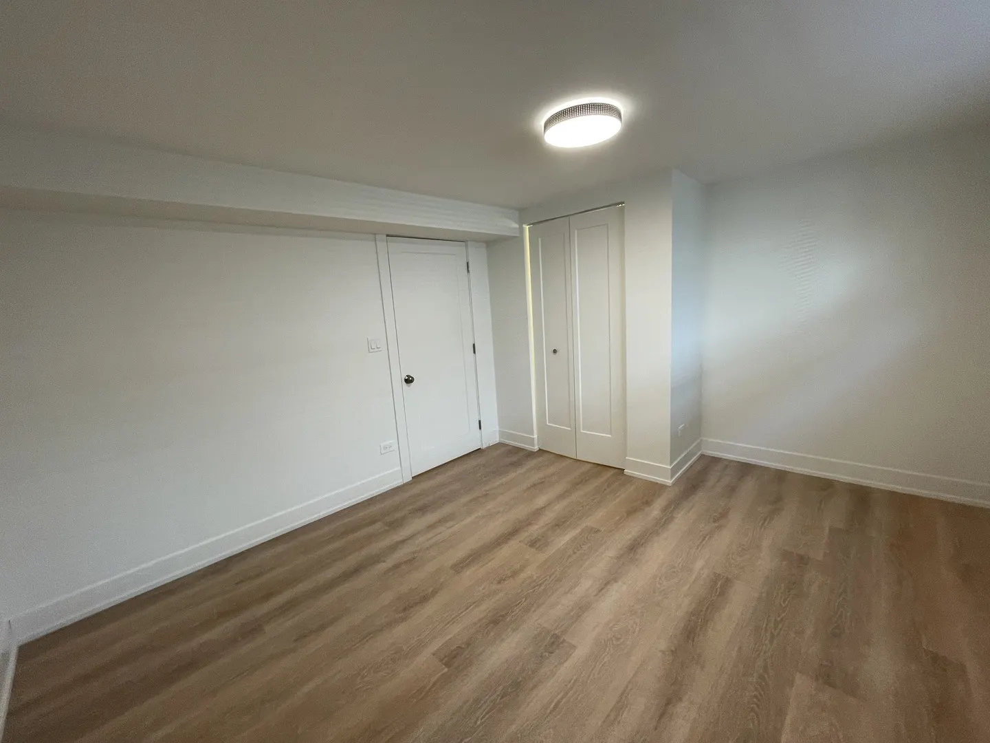 3659 W Eddy Street GF IL