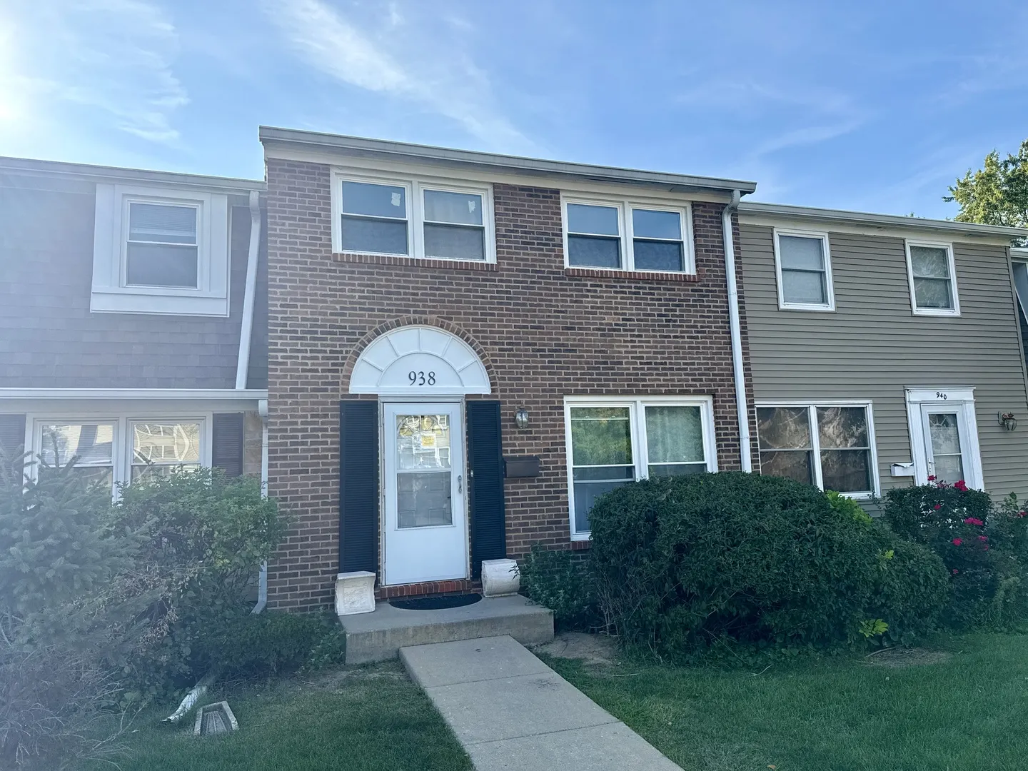 938 CARDIFF Court IL