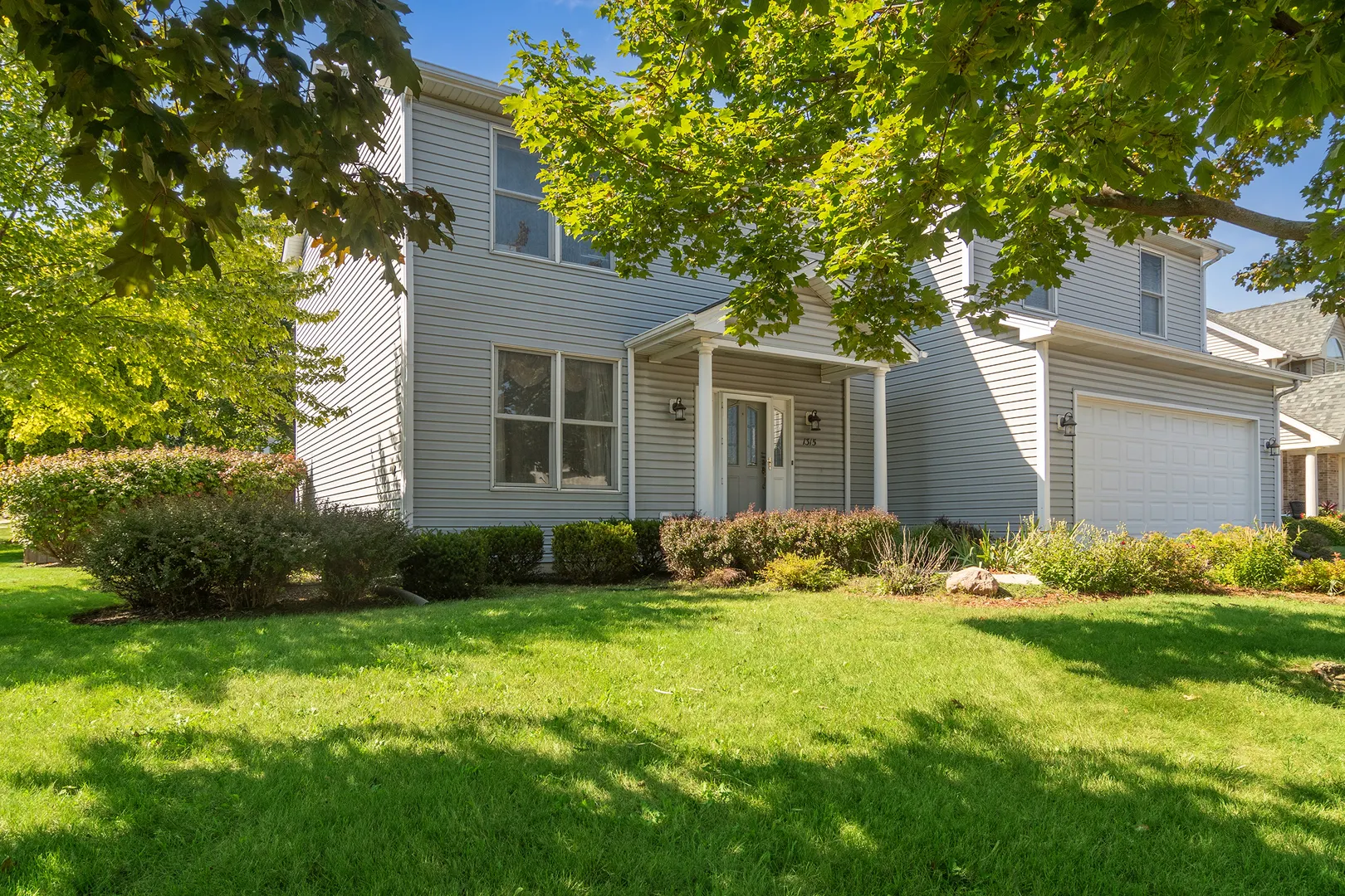 1315 Bonnie Brae Drive IL