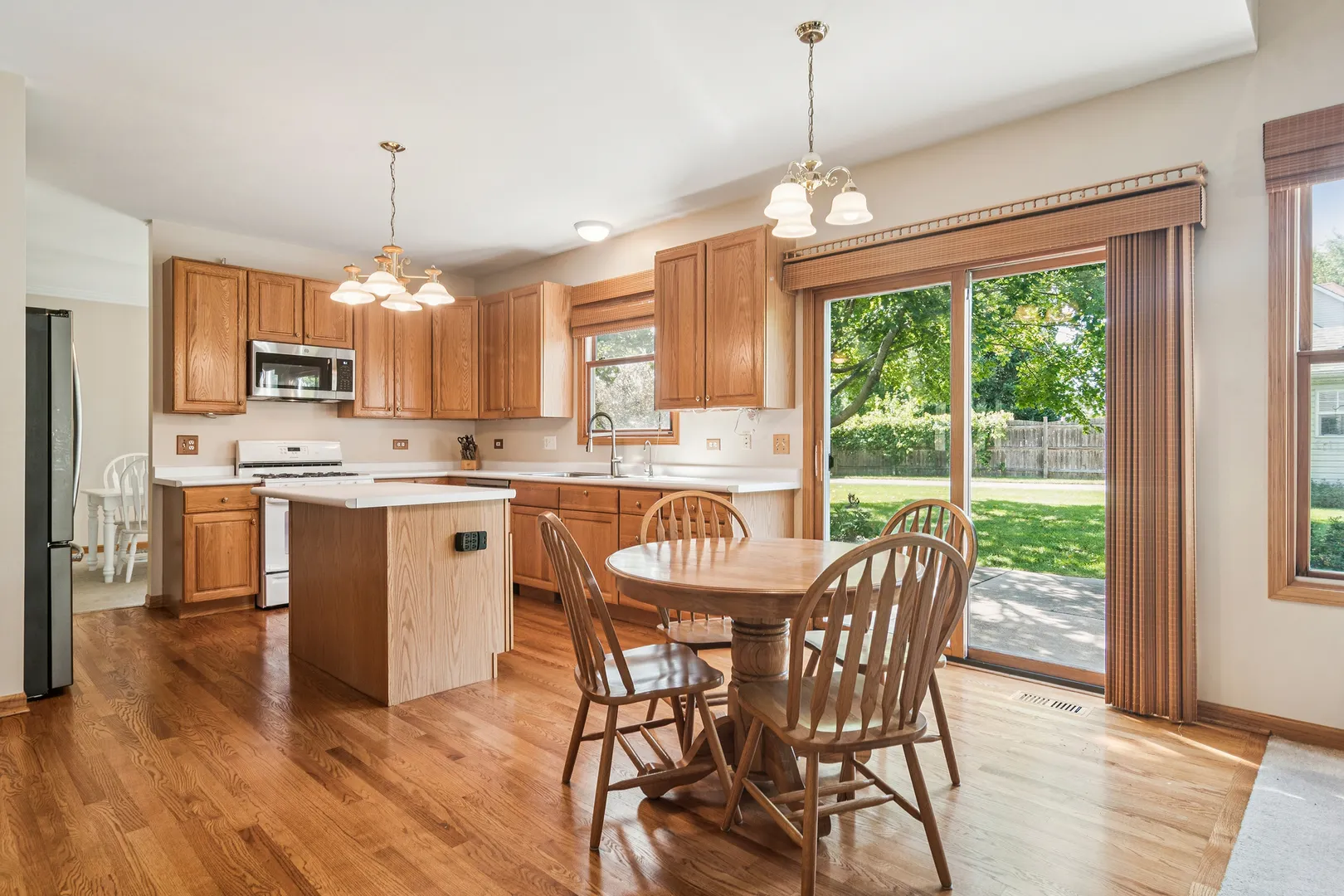 1315 Bonnie Brae Drive IL