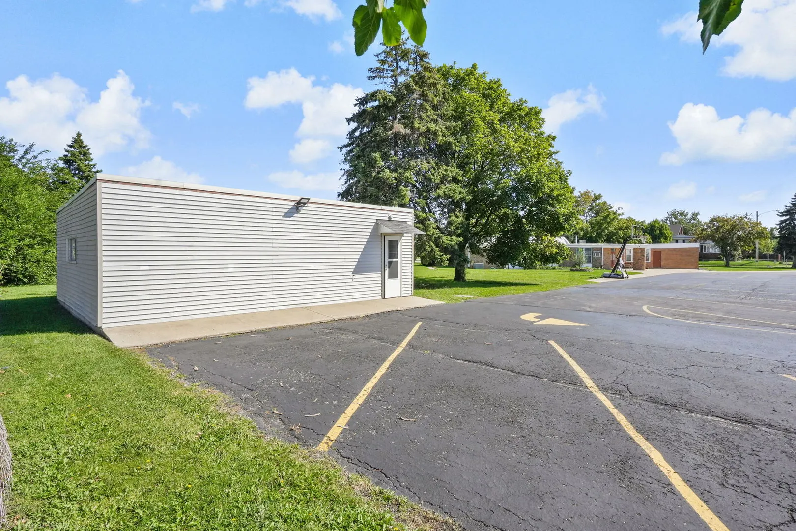 800 Beau Drive IL