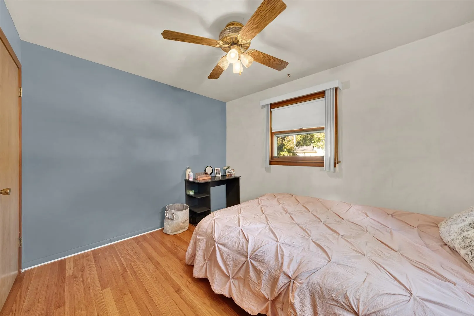 5023 W 81st Street IL