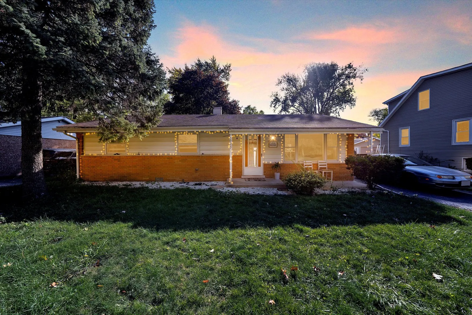 5023 W 81st Street IL
