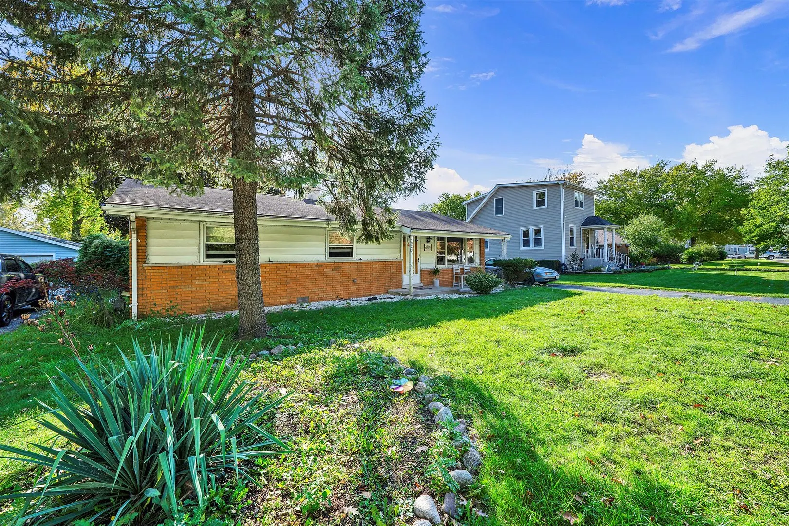 5023 W 81st Street IL