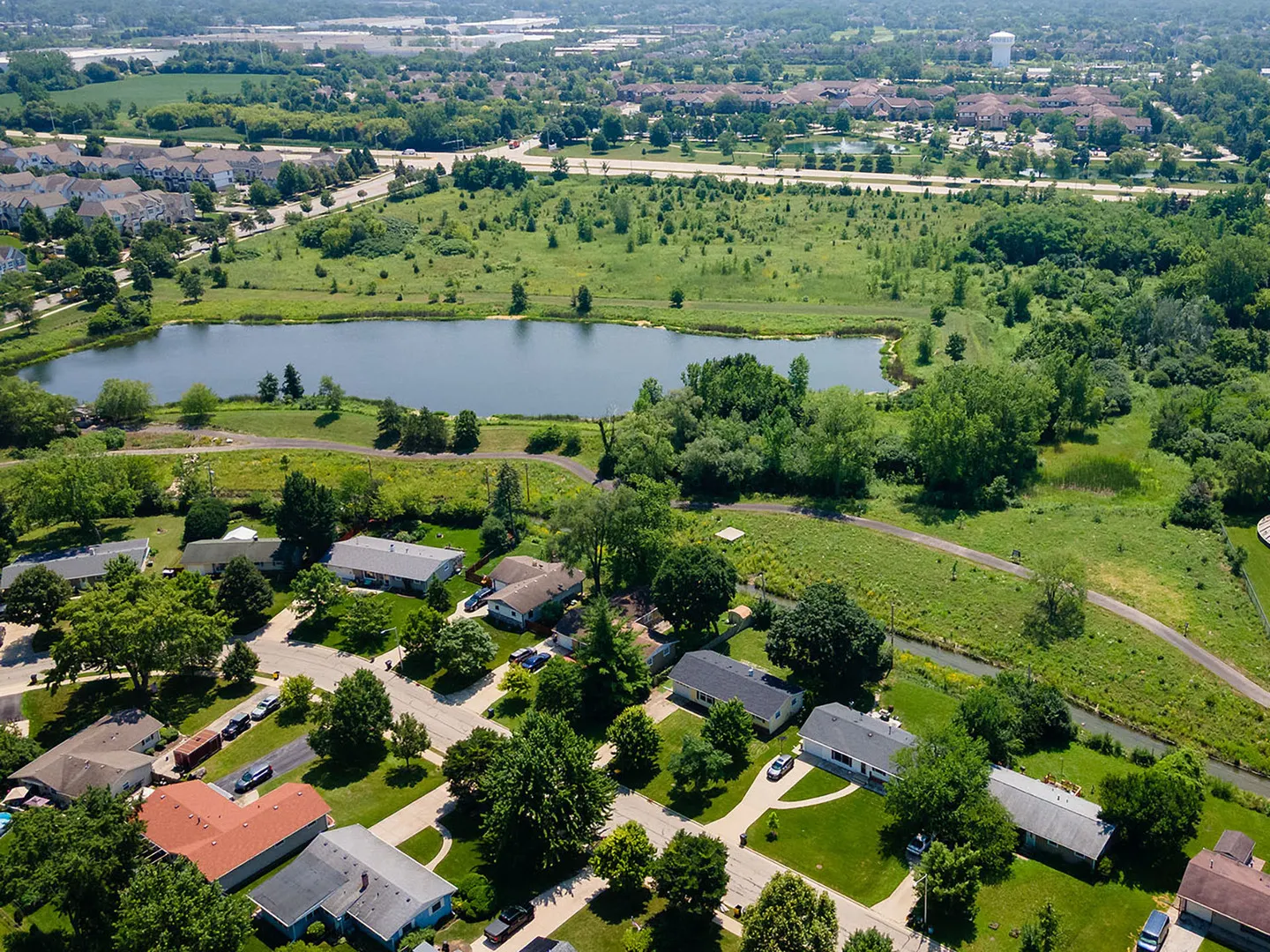 261 Arrowhead Trail IL