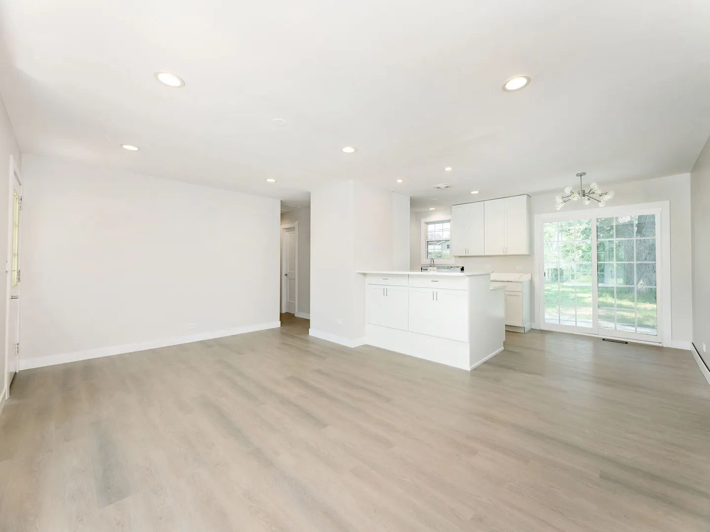 261 Arrowhead Trail IL