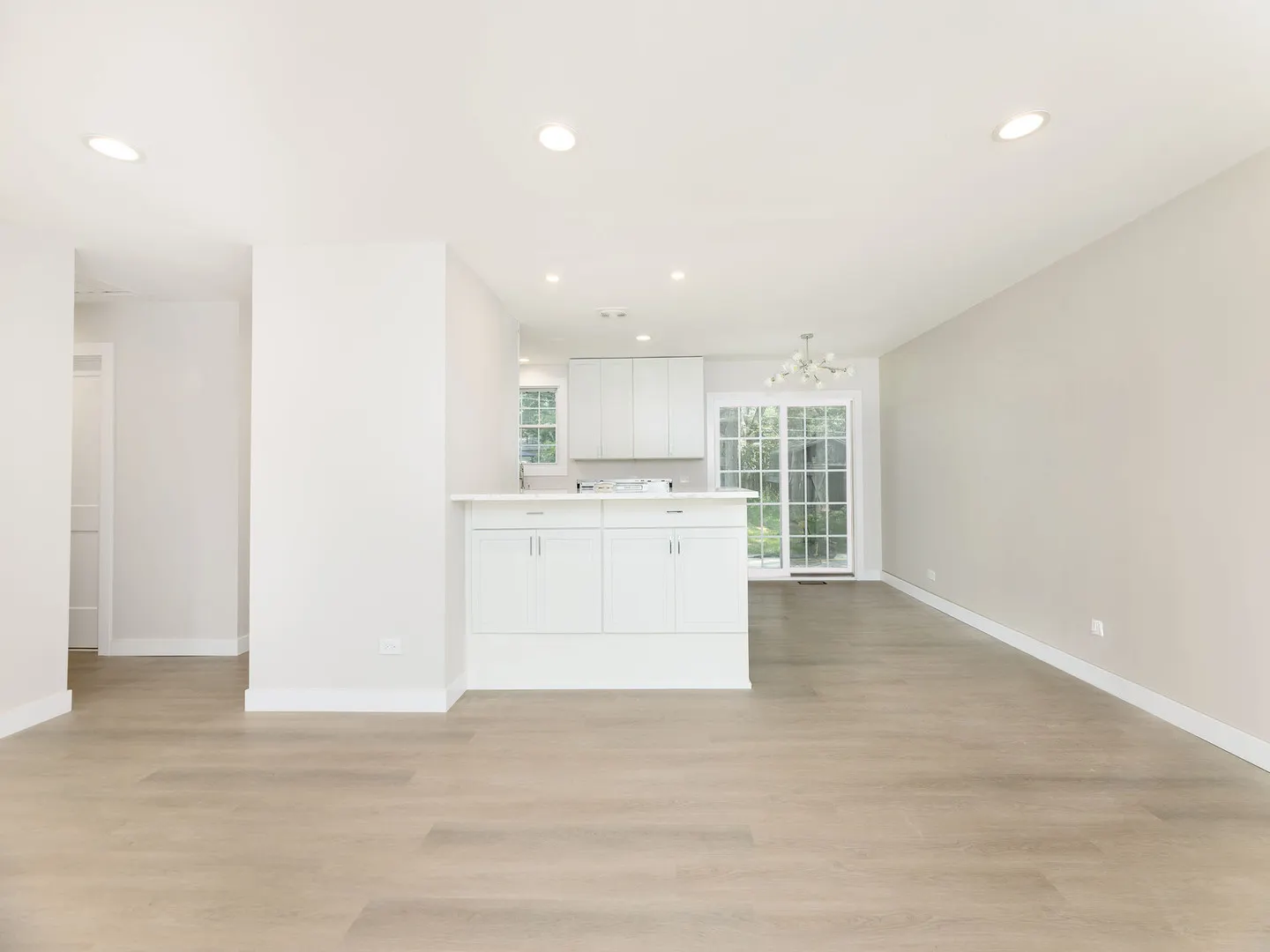 261 Arrowhead Trail IL