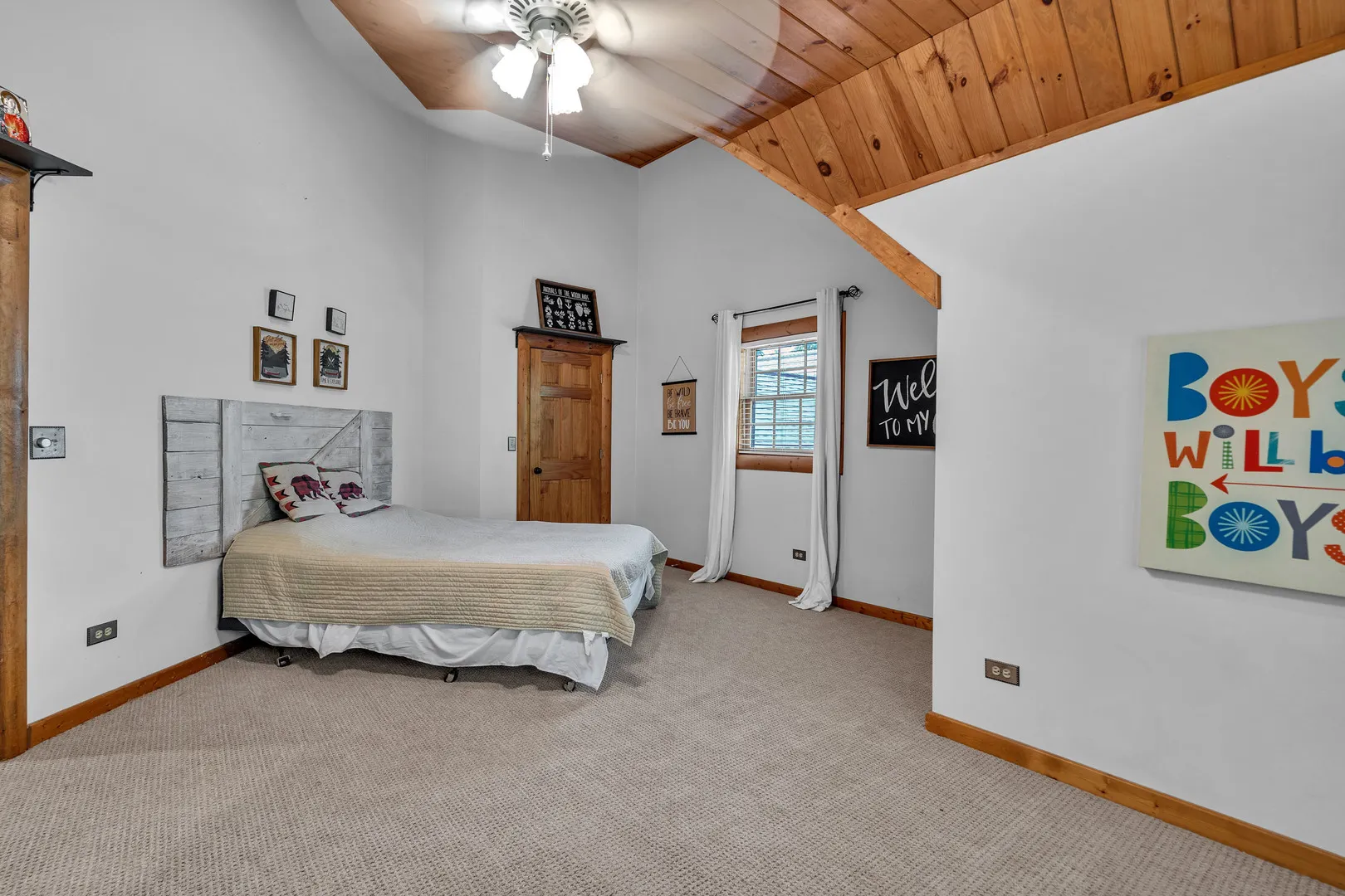 3903 Niblick Court IL