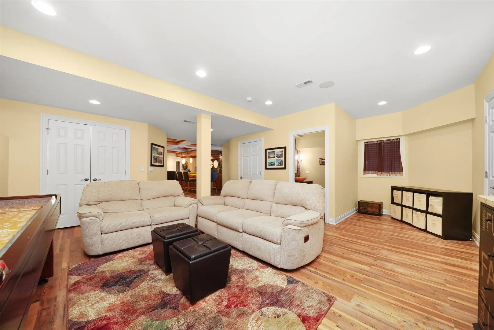 19 LAUGHRY Lane IL