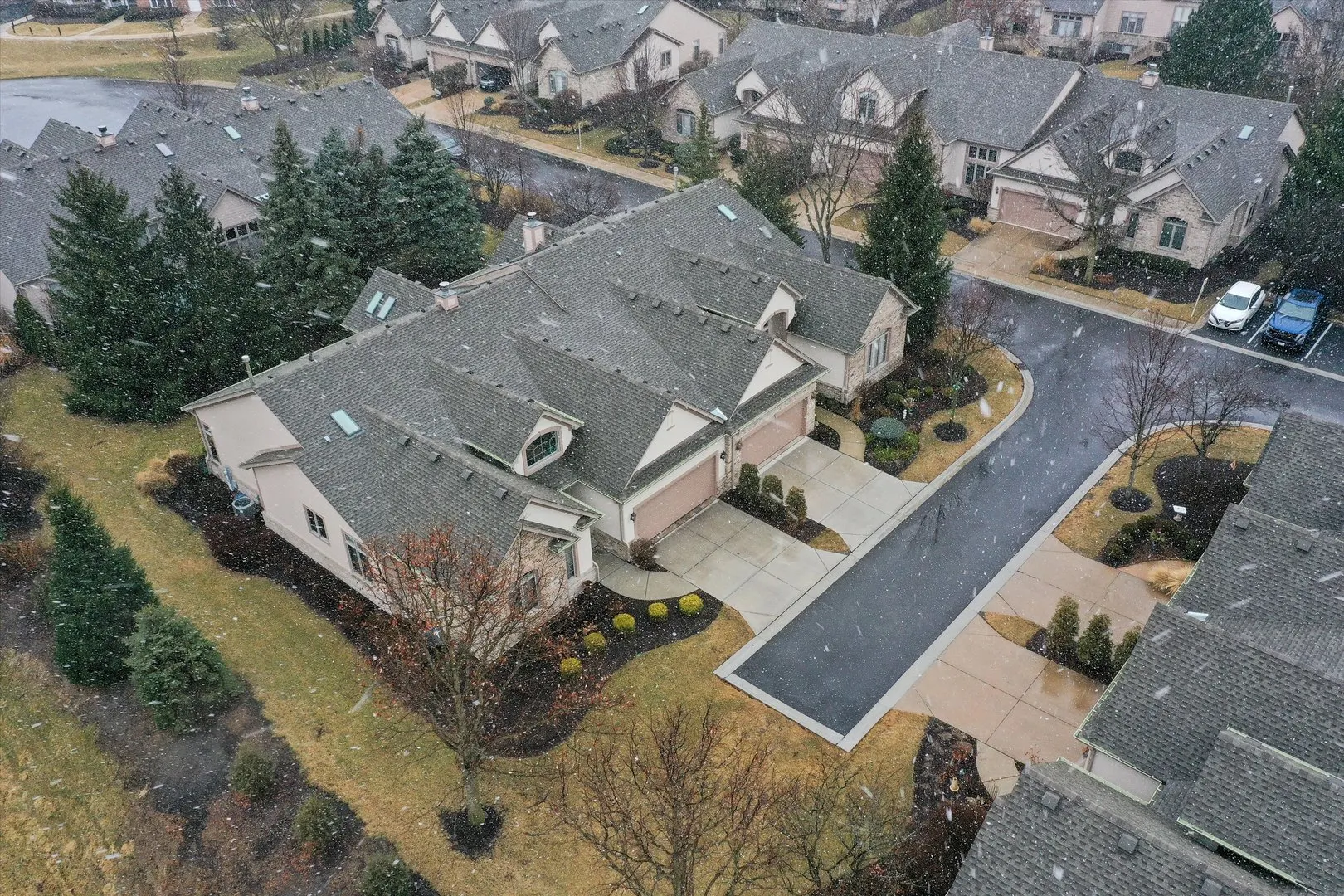 19 LAUGHRY Lane IL