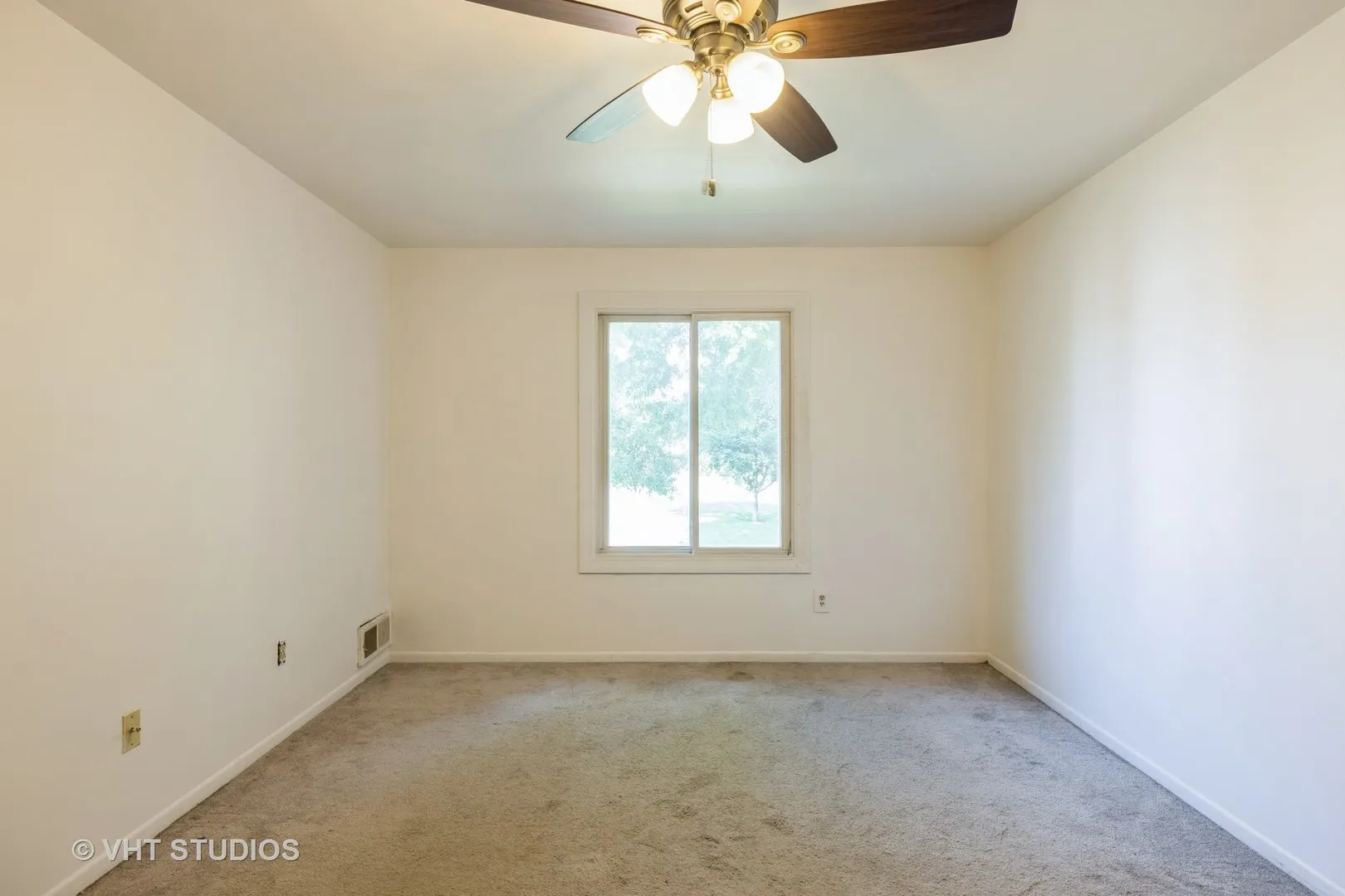 568 Somerset Lane 7 IL