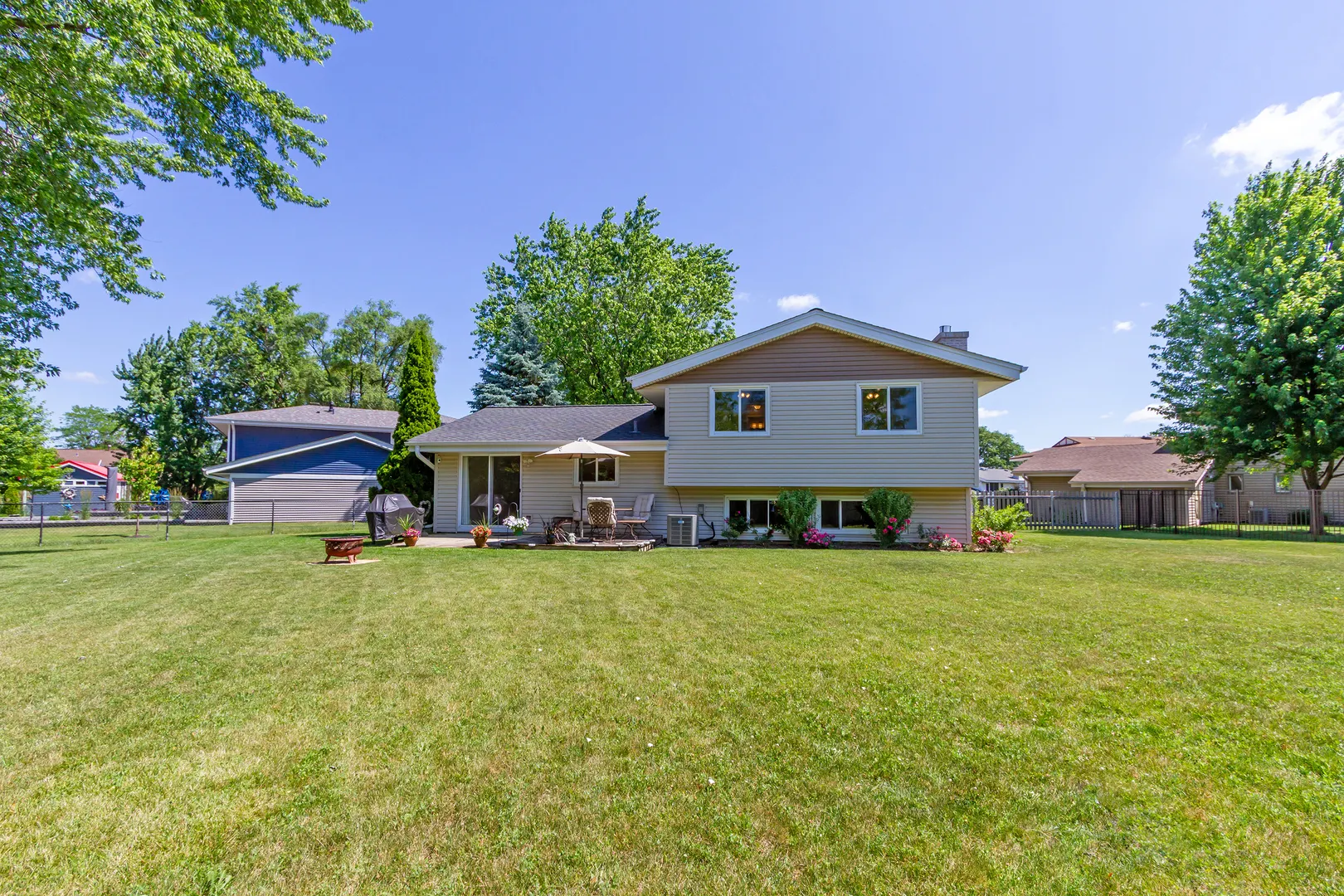 1150 Attleboro Court IL