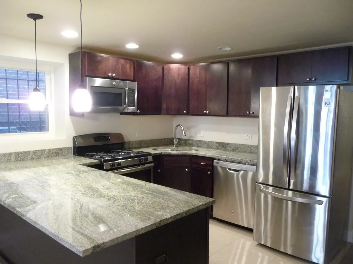 1803 W Superior Street GDN IL