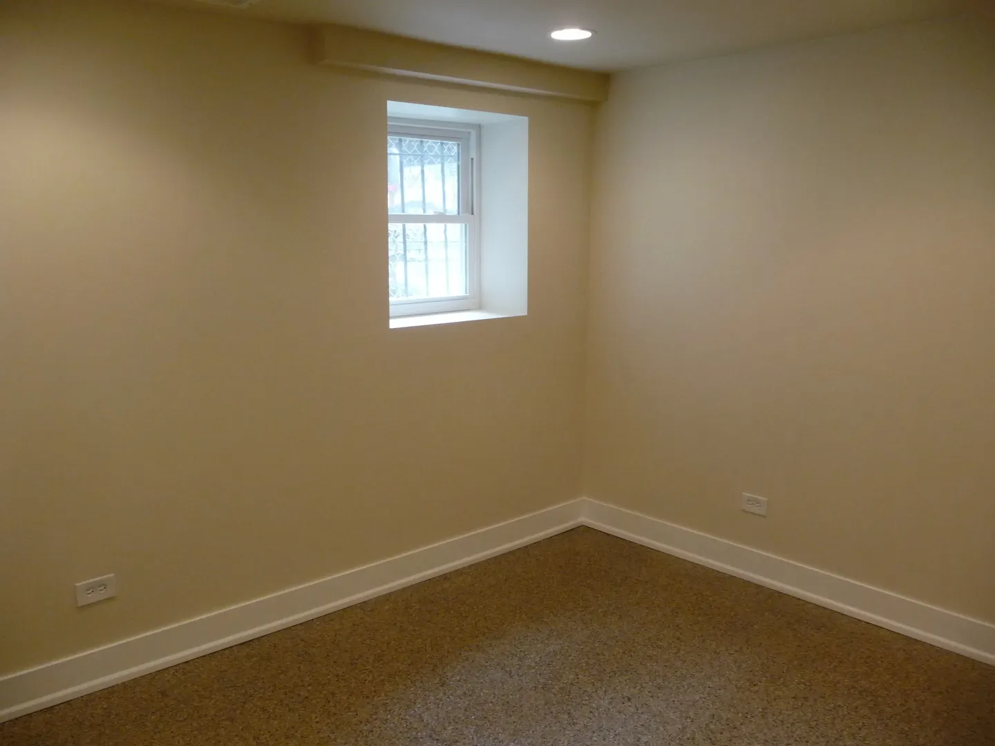 1803 W Superior Street GDN IL