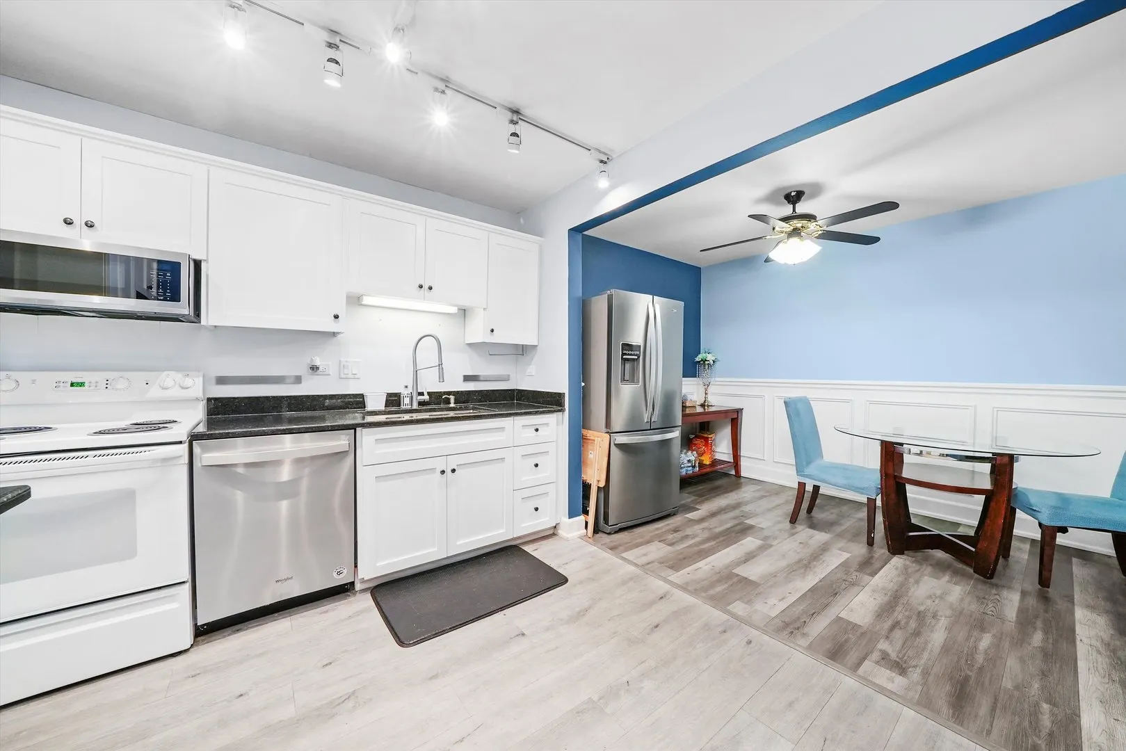 7100 W 95th Street 312 IL