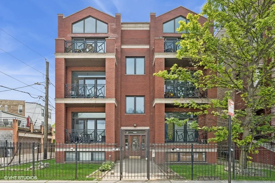 2215 W Augusta Boulevard 2E IL