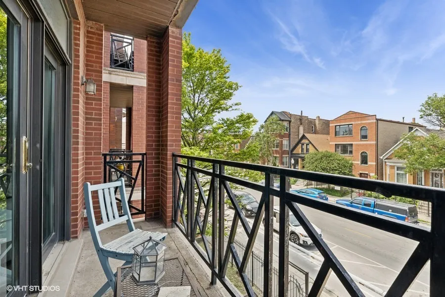 2215 W Augusta Boulevard 2E IL