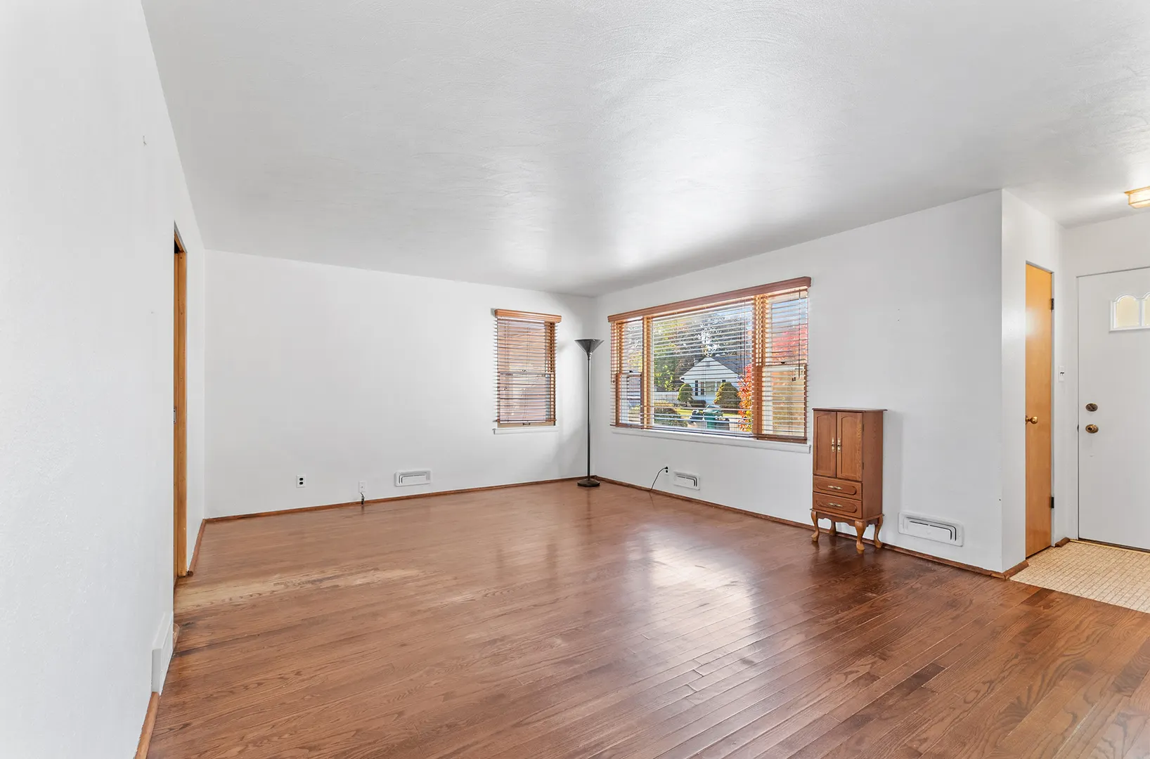 1303 Colorado Avenue IL