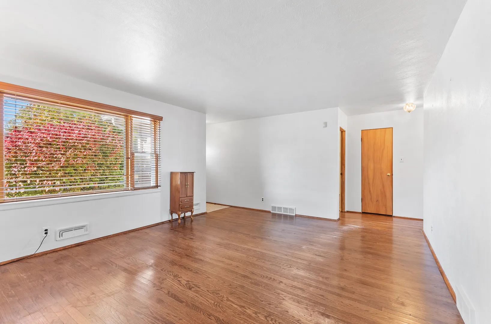 1303 Colorado Avenue IL