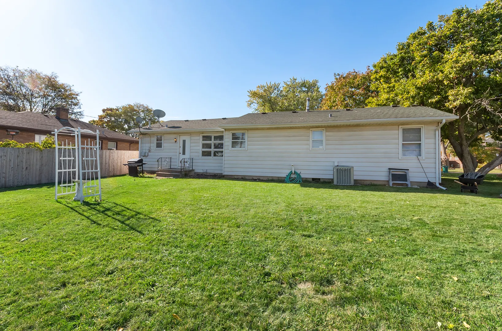 1303 Colorado Avenue IL