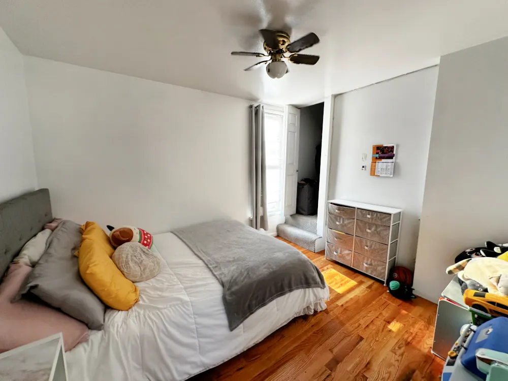 3900 W Diversey Avenue 2F IL
