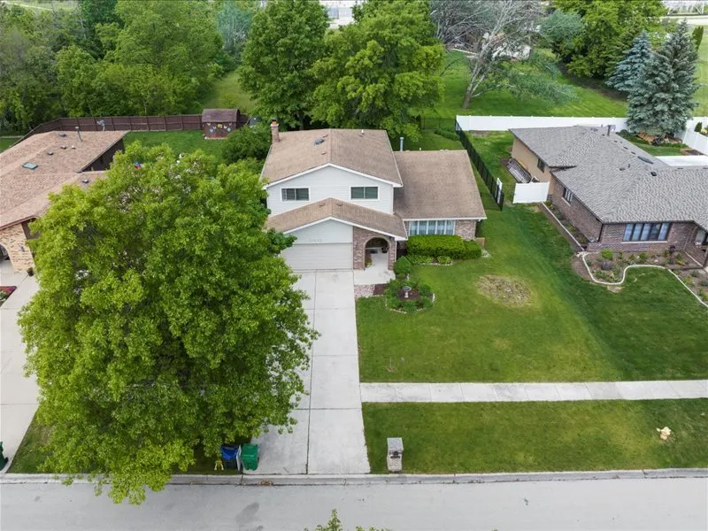 14542 S Mustang Drive IL