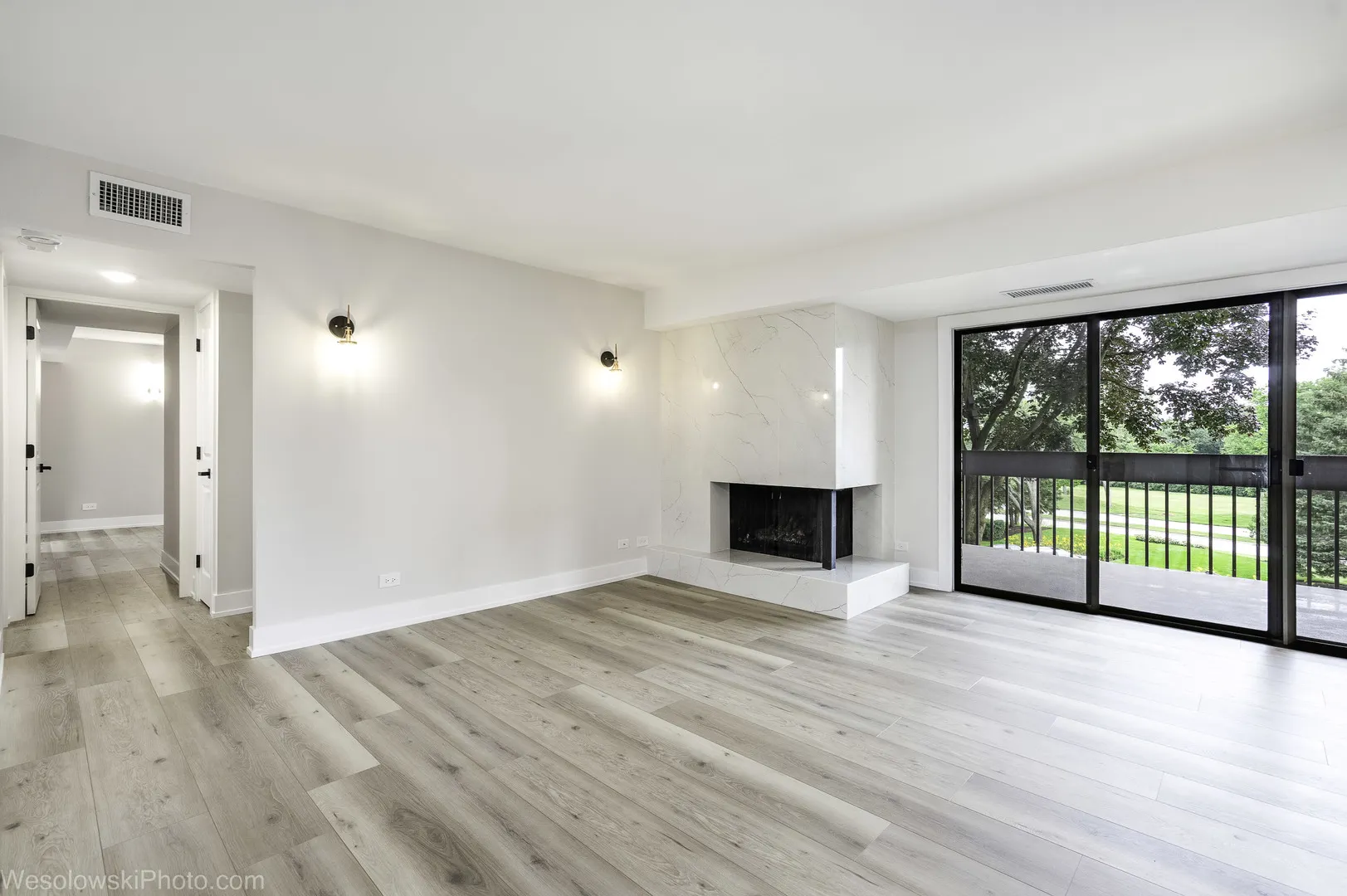 3801 Mission Hills Road 204 IL