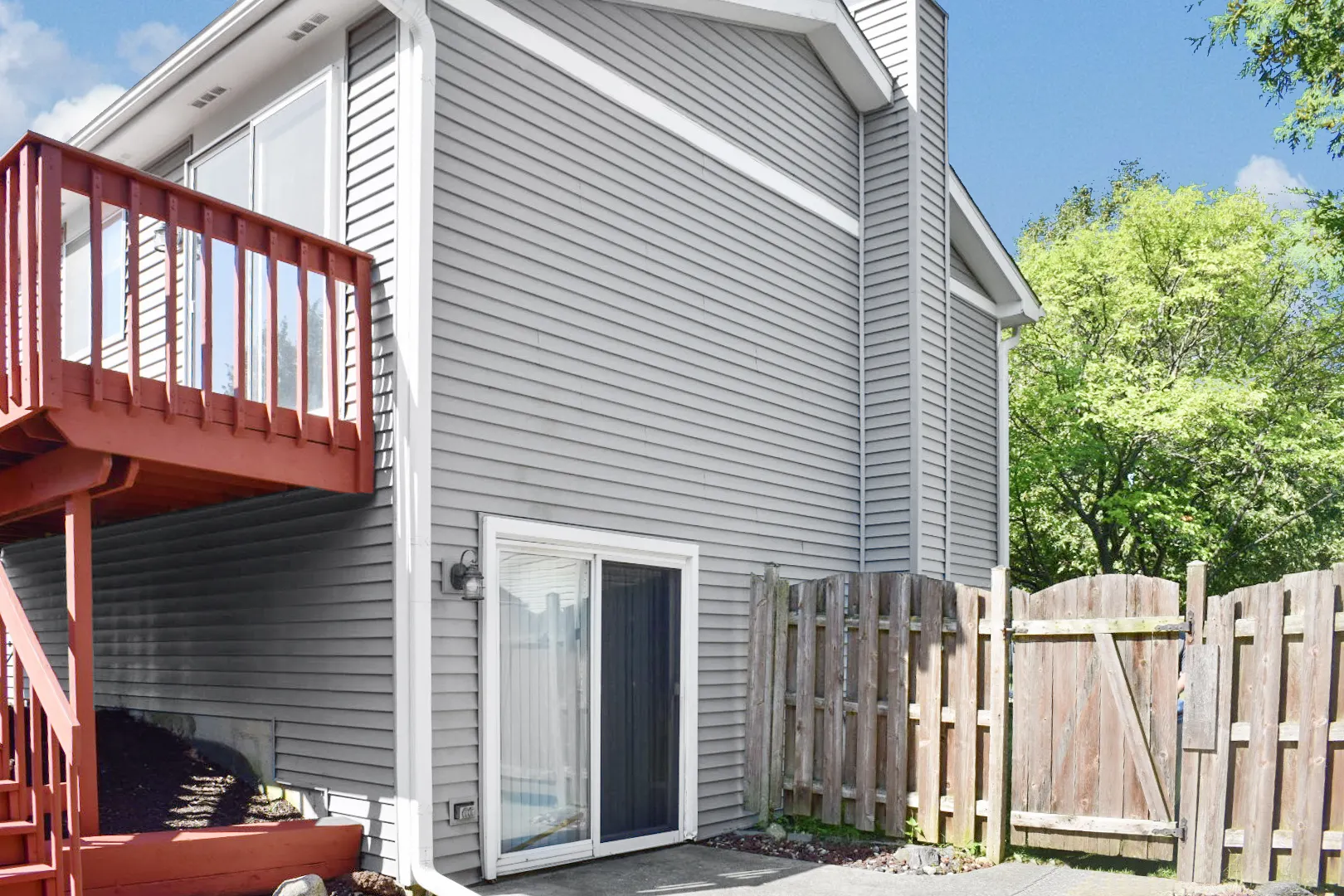 923 Capistrano Terrace IL
