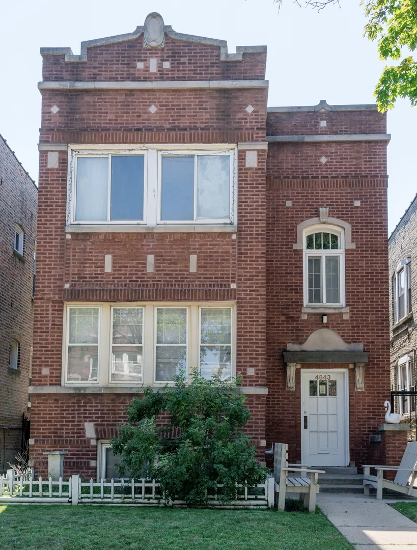 4843 W George Street 2 IL