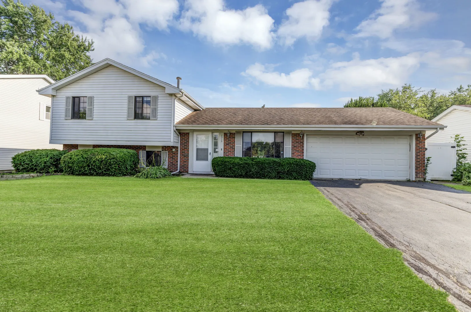 2315 Stepstone Lane IL