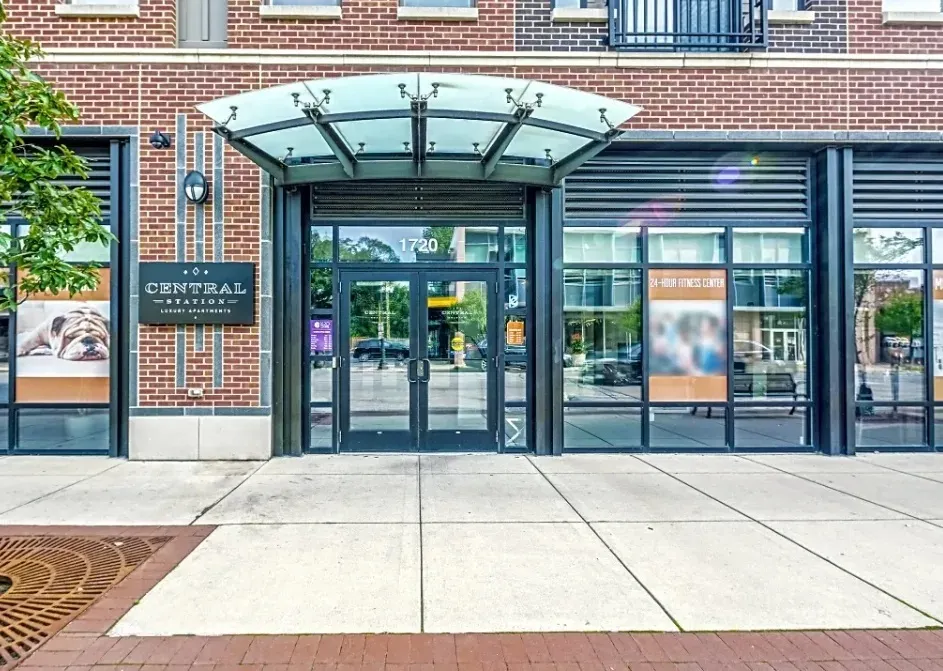 1720 Central Street 206 IL