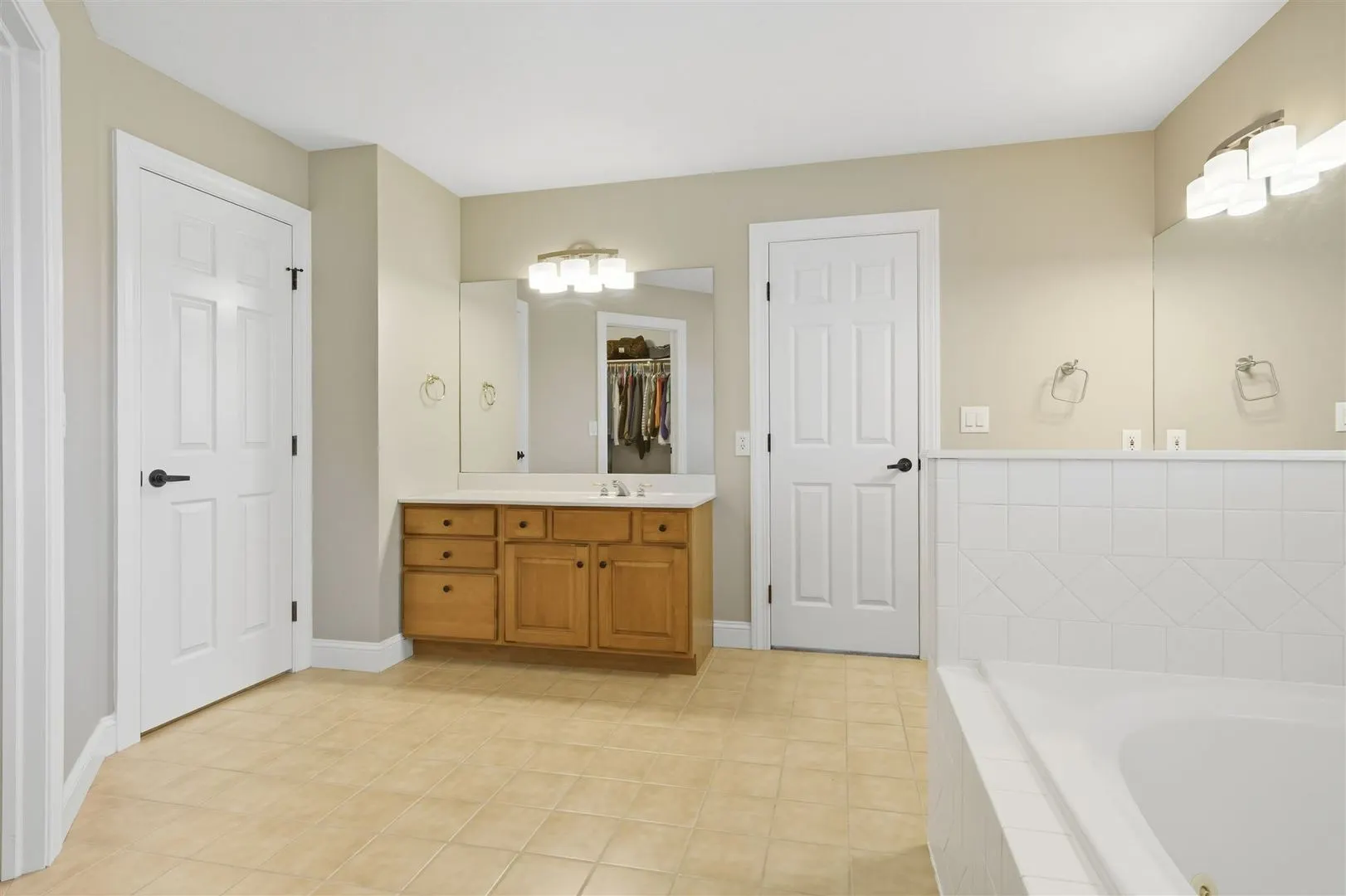 4 Scofield Court IL