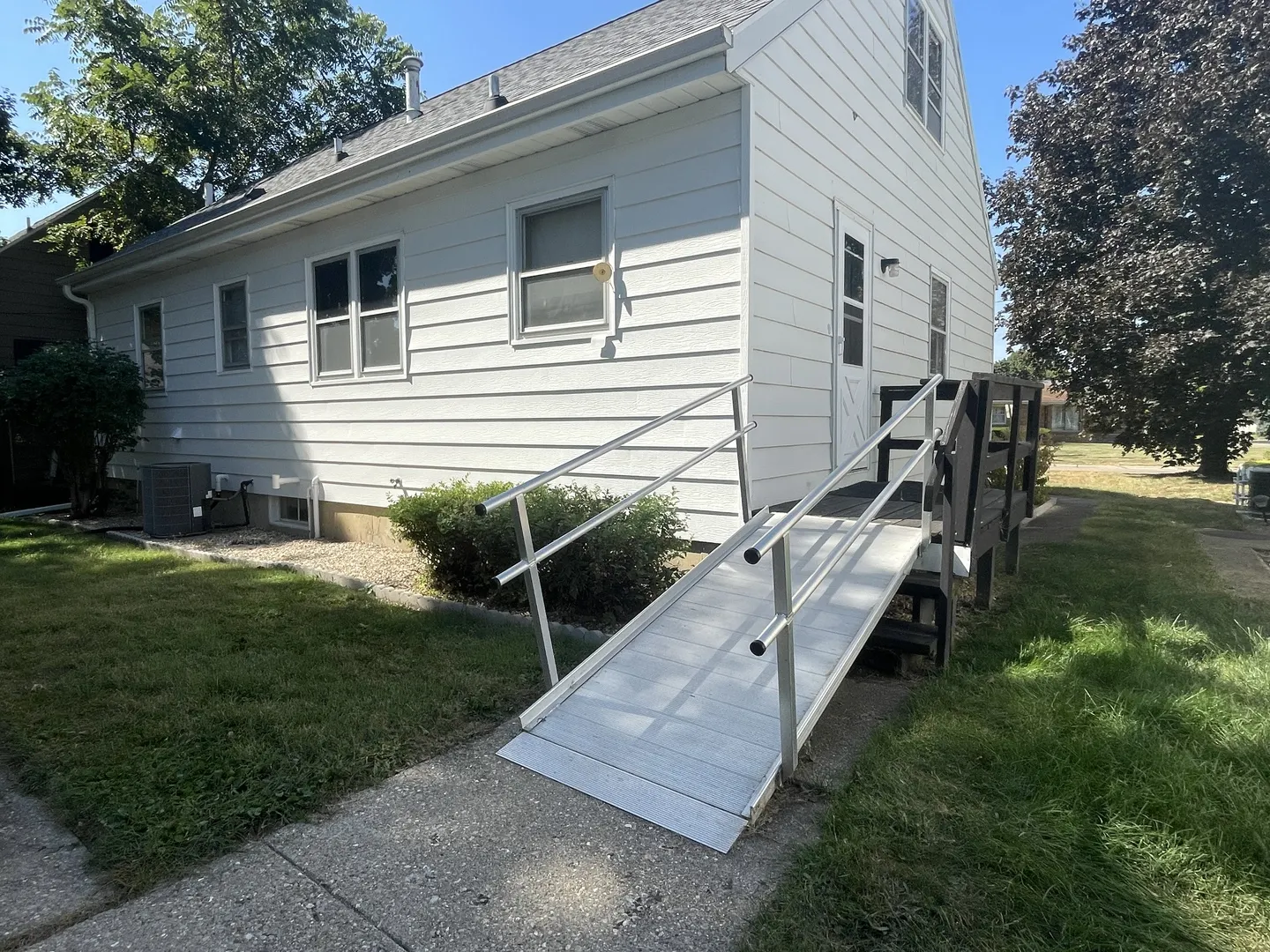 1614 16th Avenue IL