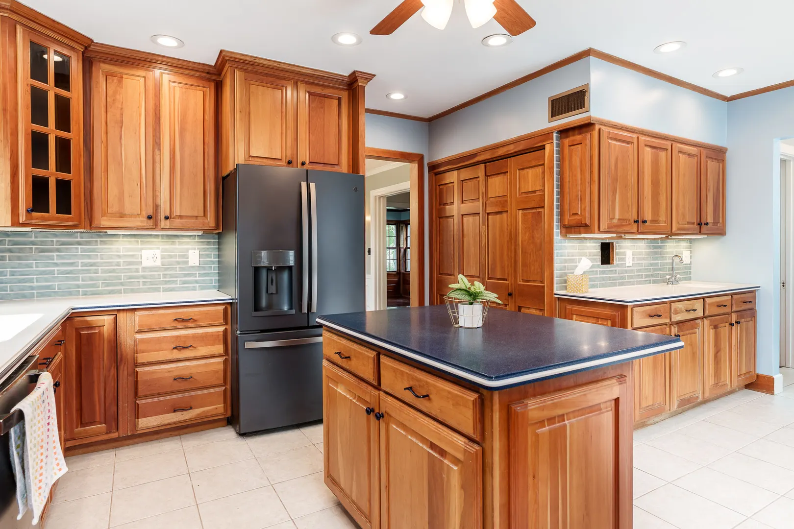 2014 Glenview Road IL