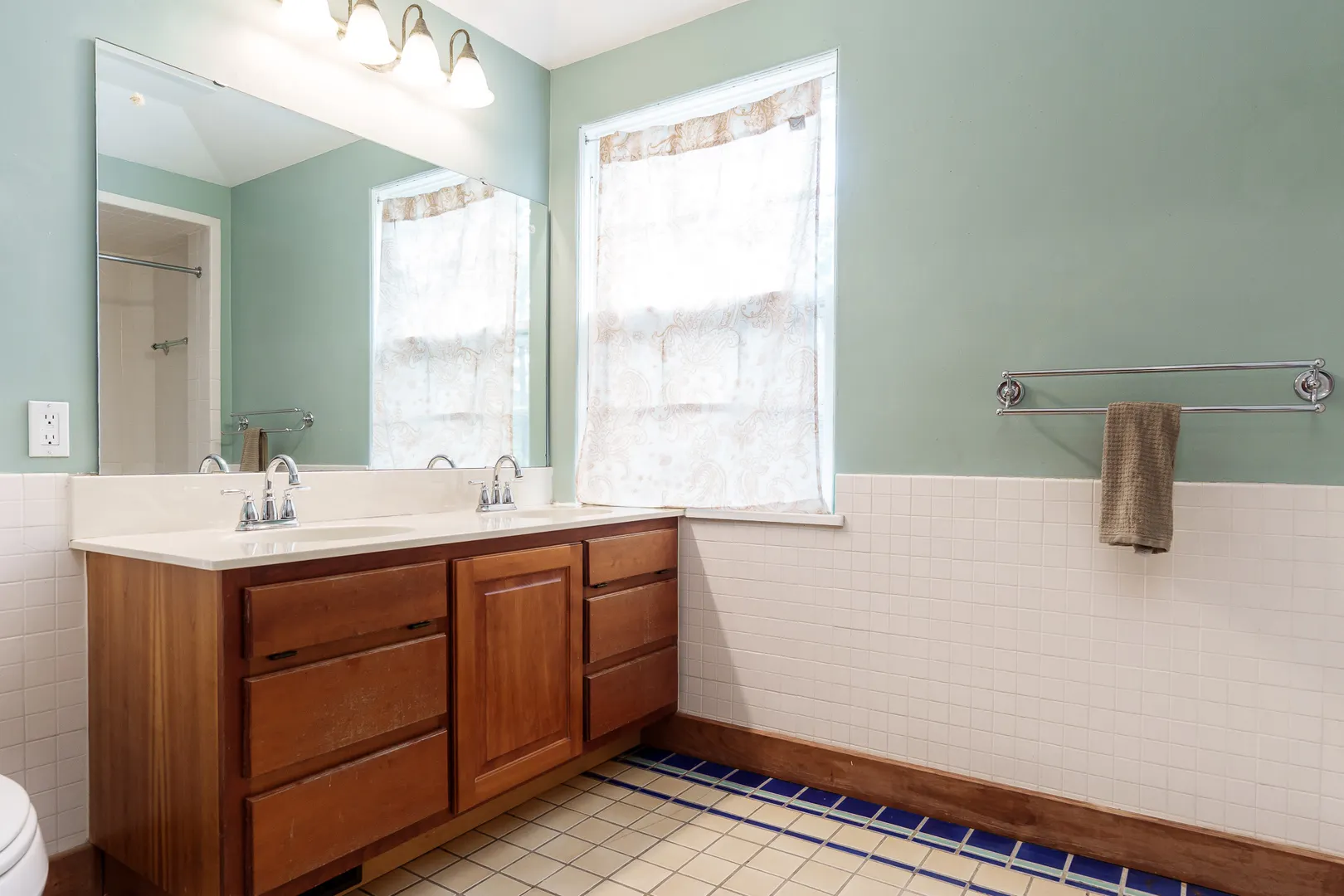 2014 Glenview Road IL