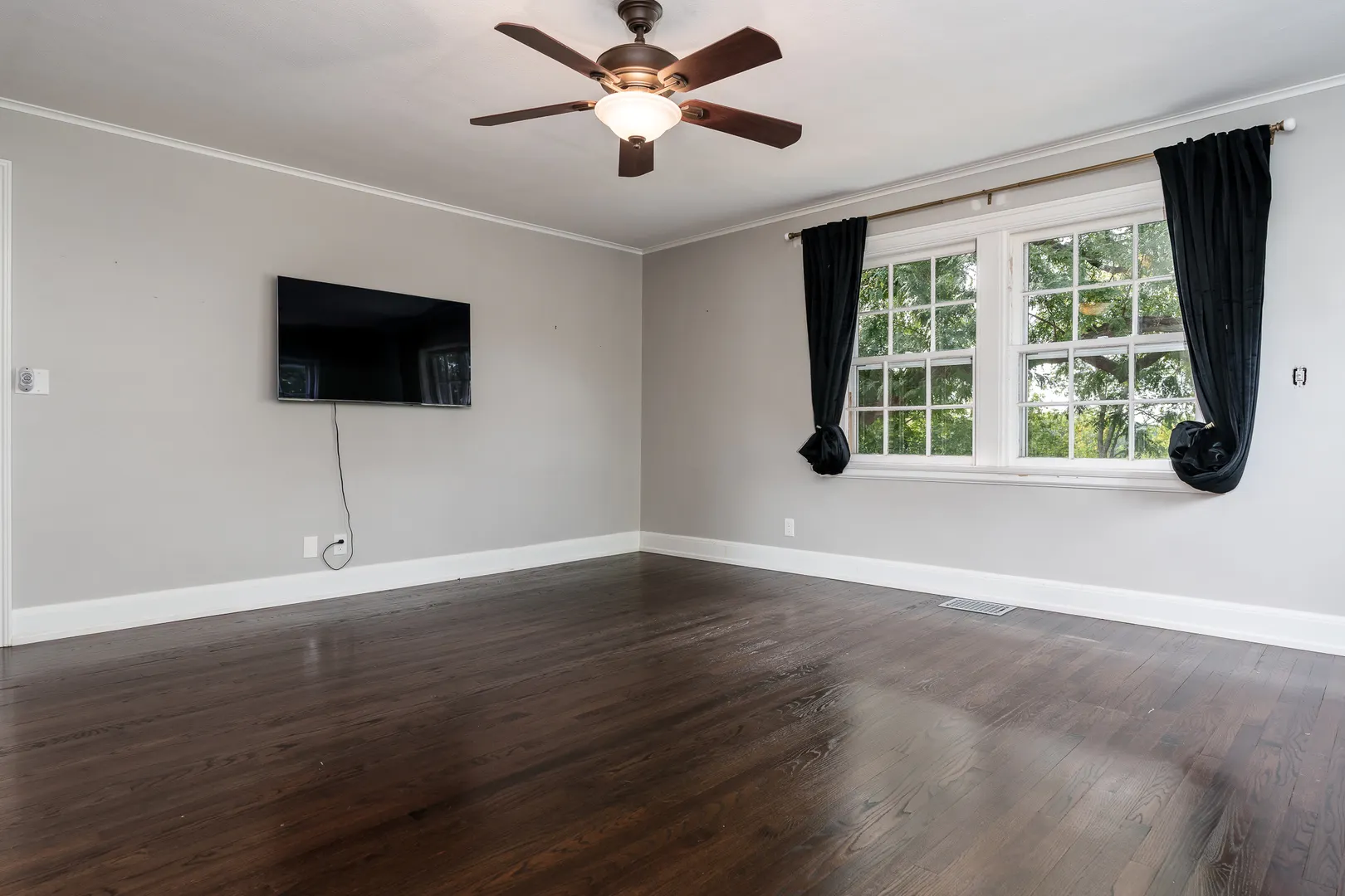 2014 Glenview Road IL