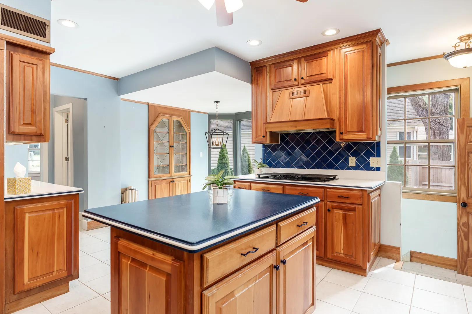 2014 Glenview Road IL