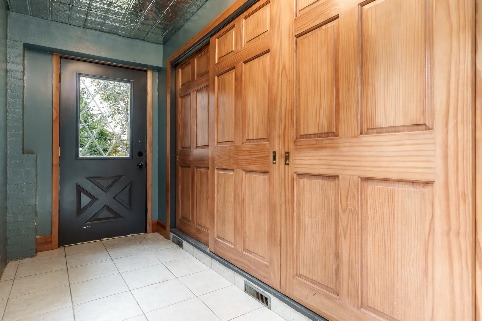 2014 Glenview Road IL