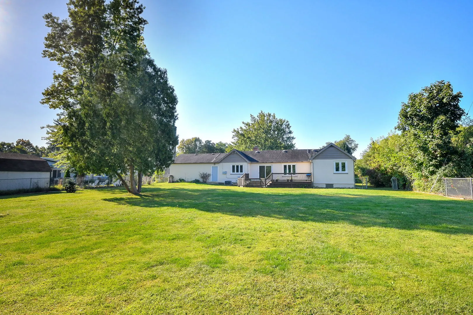 35W486 Fox River Drive IL