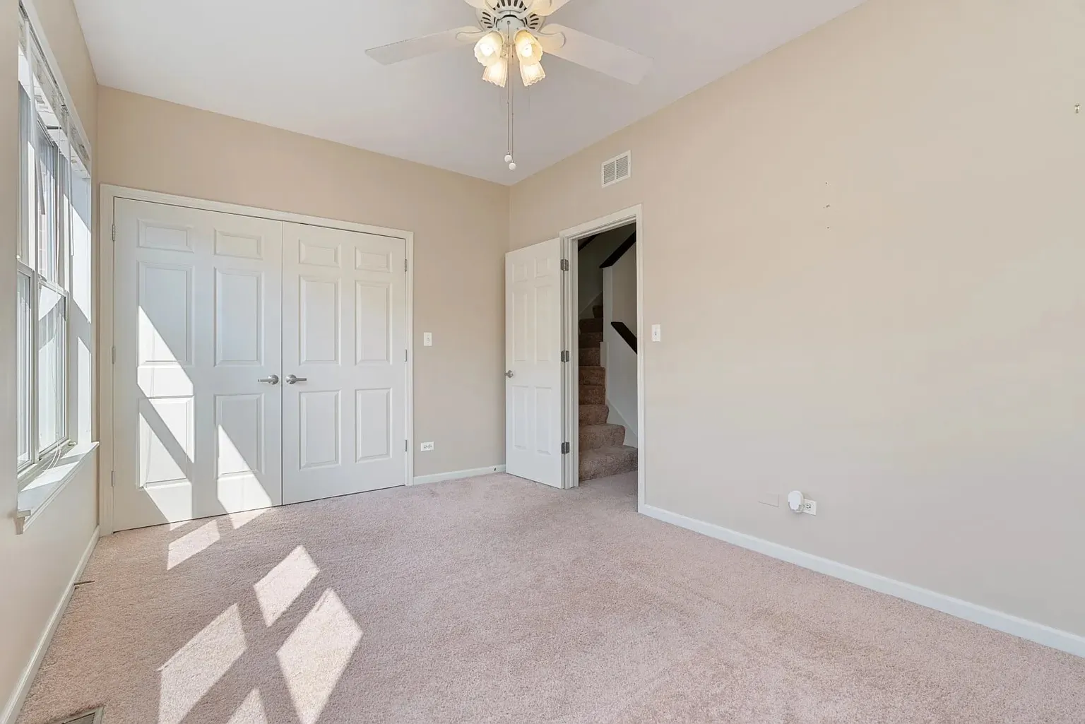 720 W Eastman Street IL