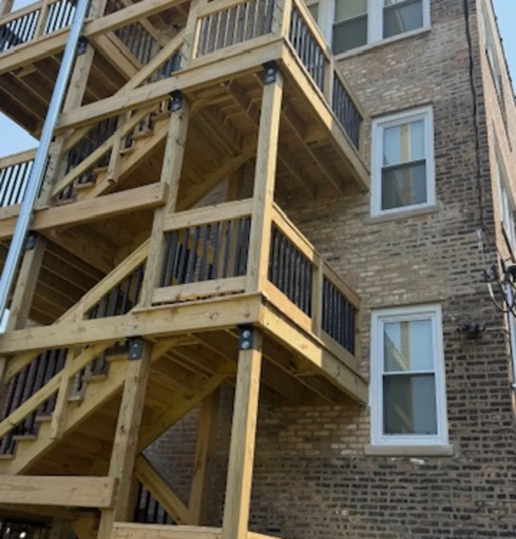 1110 W Marquette Road IL