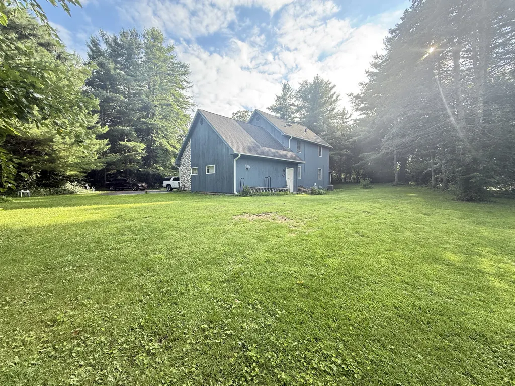 10905 Breezy Lawn Road IL