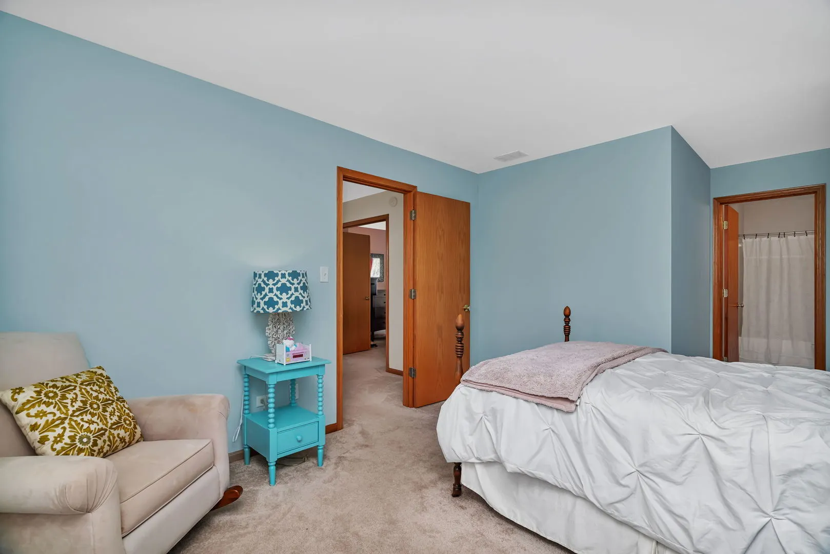 18568 W Point Drive IL