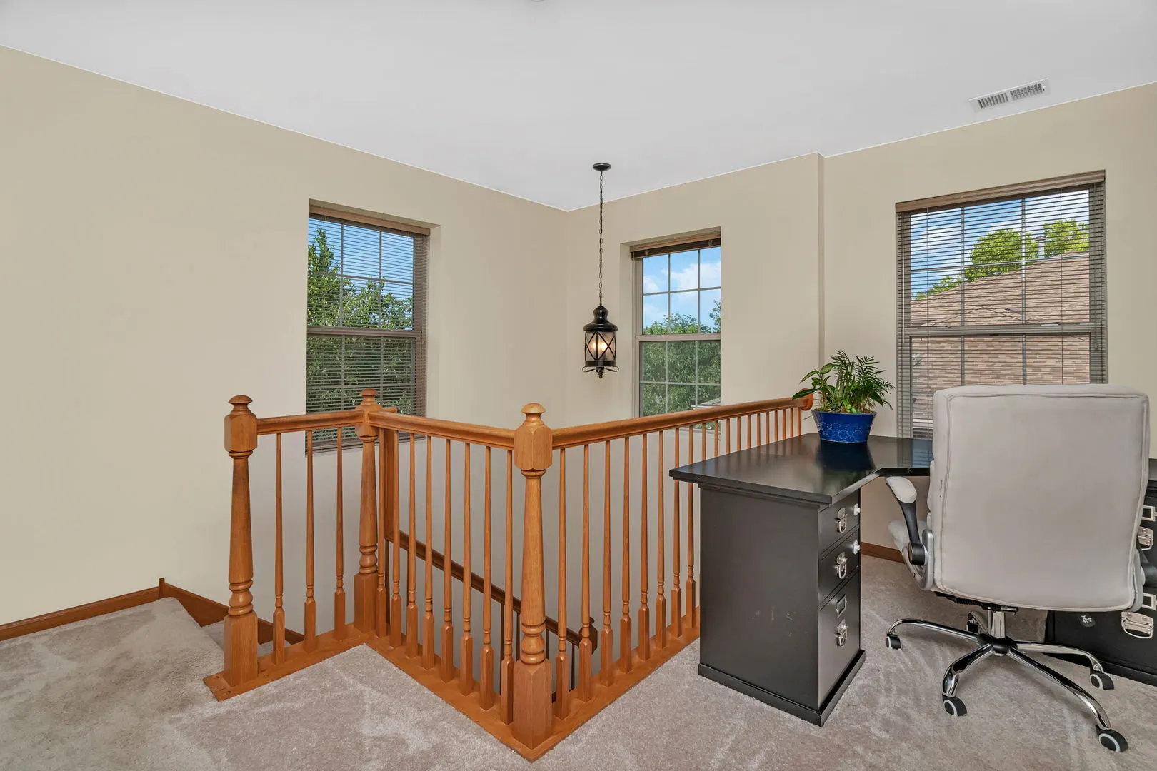 18568 W Point Drive IL