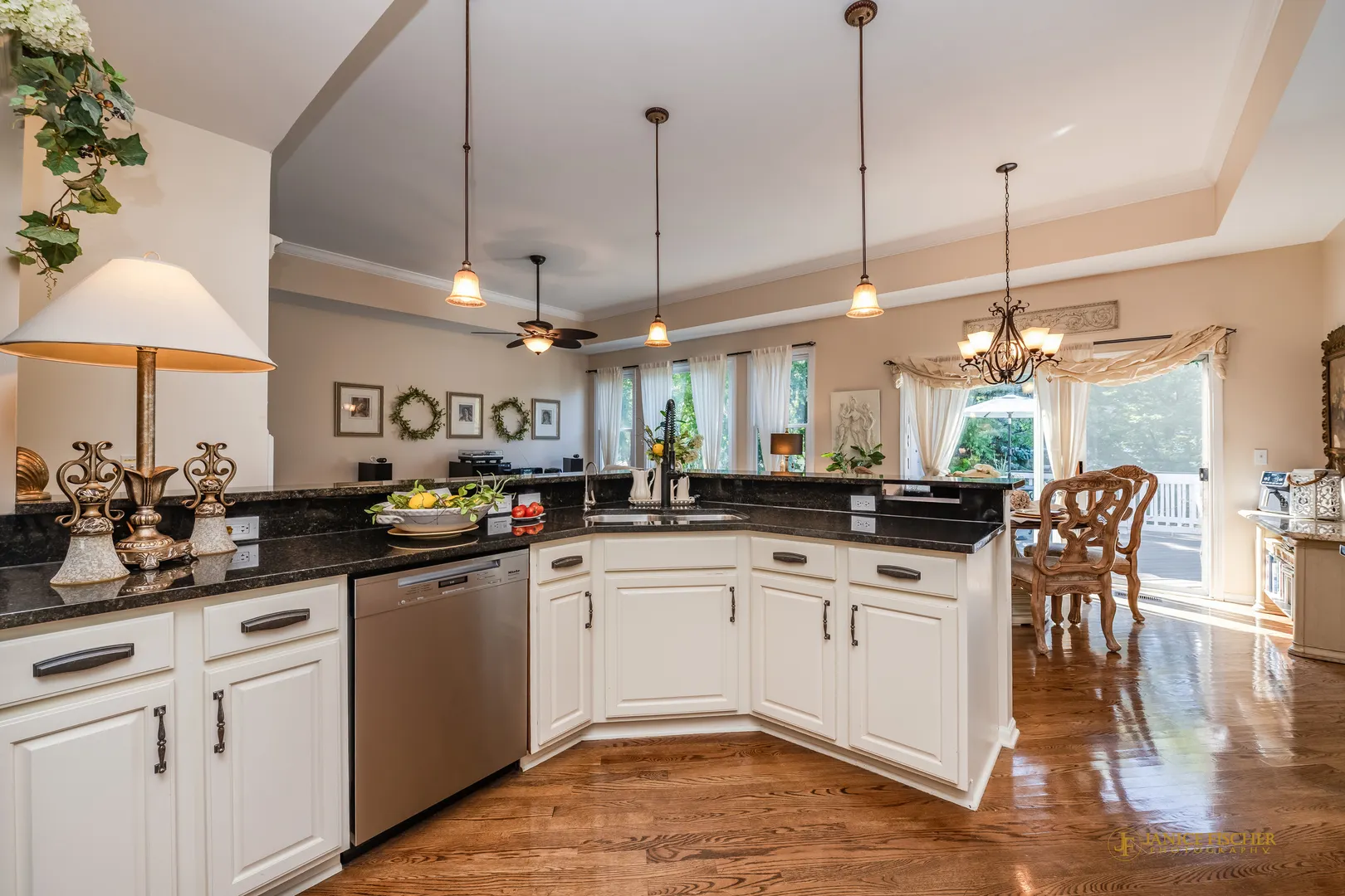 6 Sherwood Court IL